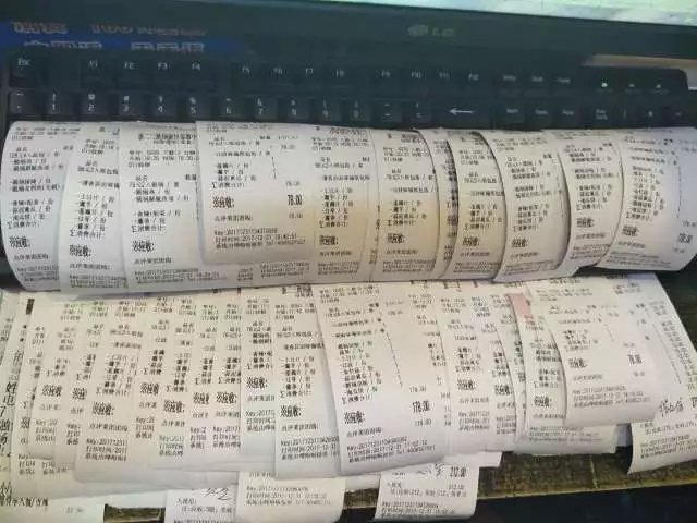 餐厅爆满,食客慕名而来、提前预约···这种餐饮真的如此火爆?