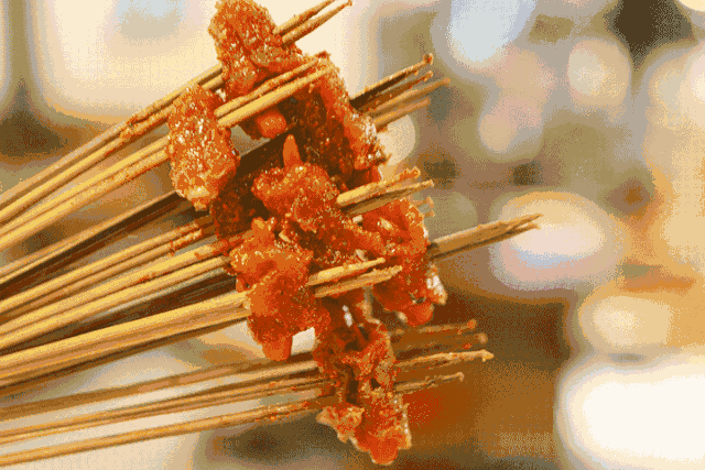 重庆网红串串，深受网友好评，现在竟然连加盟费都免了！想创业的赶紧看过来~