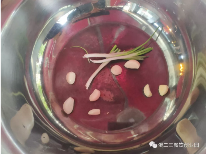 串串大奥秘,快来围观~欢迎陕西安康张总连夜到访公司洽谈子公司项目!