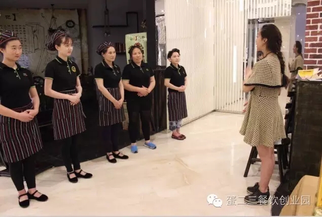 优秀餐厅都在用的餐饮“八管法”,你千万要学会!