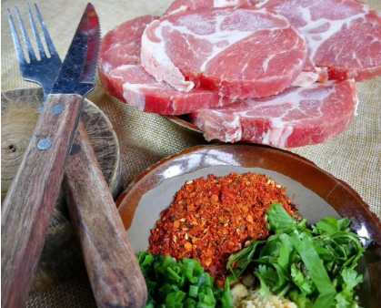 赶紧来感受一把川味美食小郡肝，为你打call停不了!