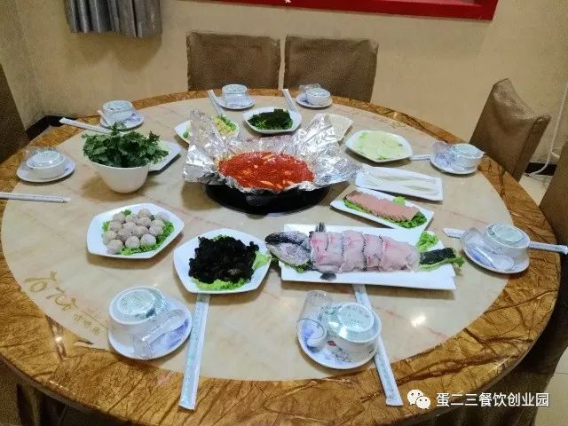 劲爆 | 固始最好吃的鱼火锅来啦!试营业你还不来抢福利?!