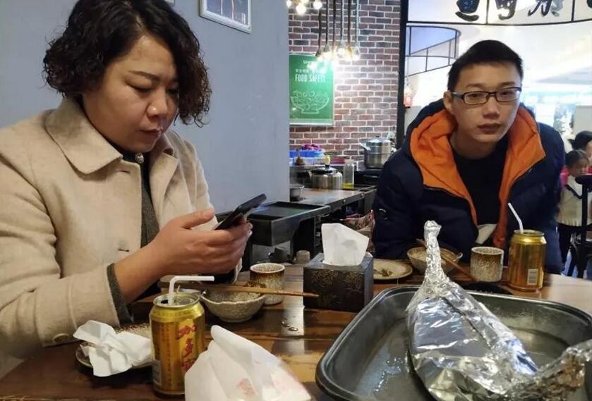 特色投资餐饮选哪家?看看甘肃张总的到访考察!_蛋二三餐饮创业园 今天